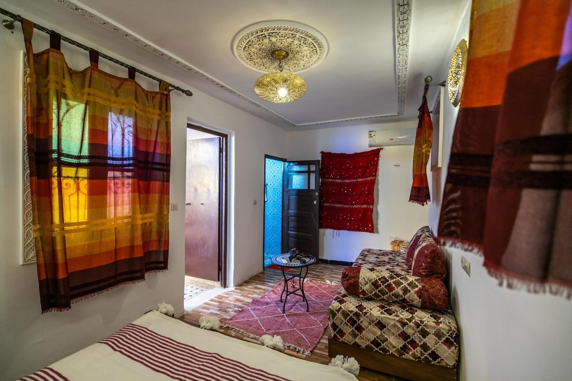 Riad Fes Lile Luaran gambar