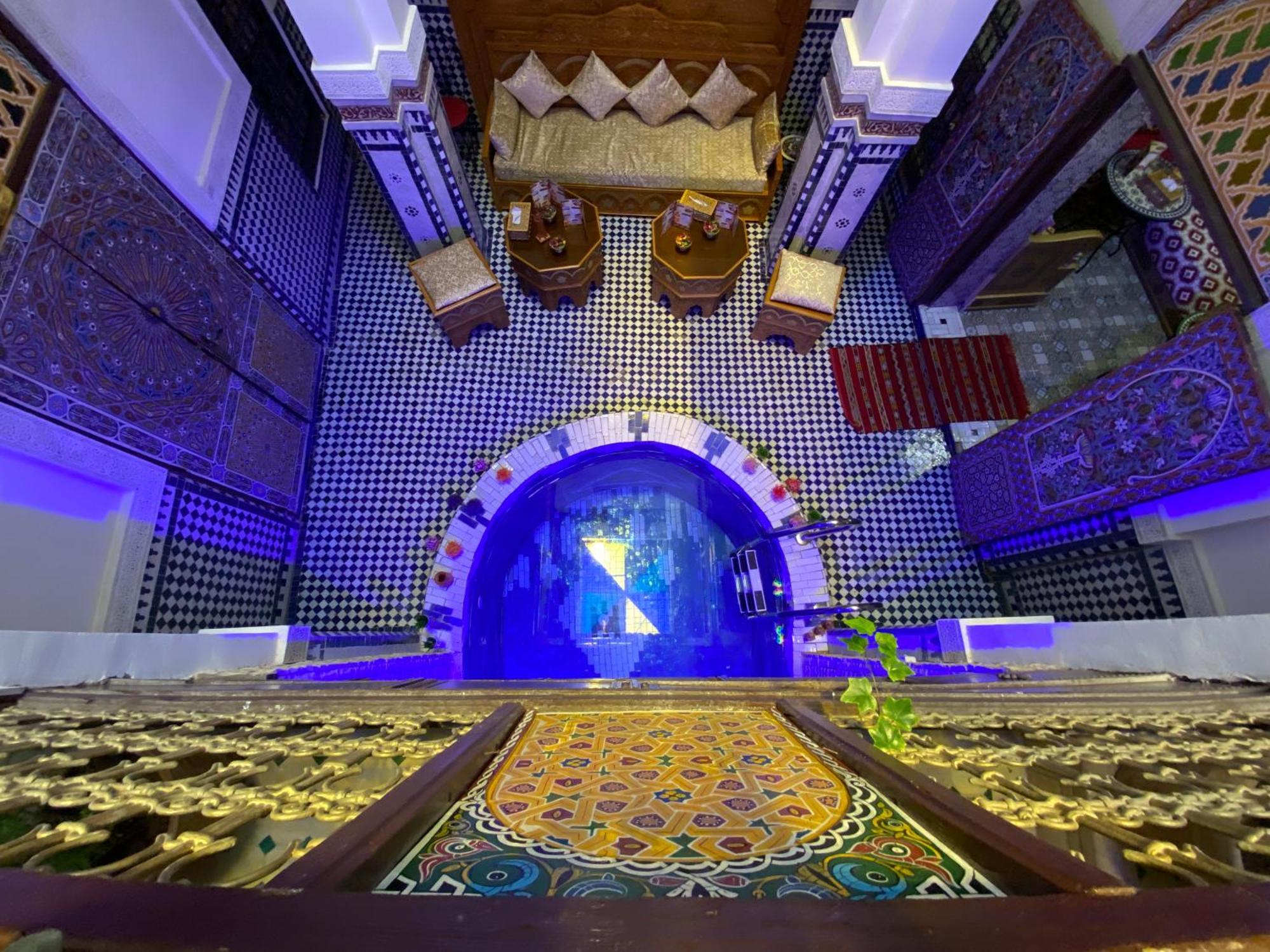 Riad Fes Lile Luaran gambar