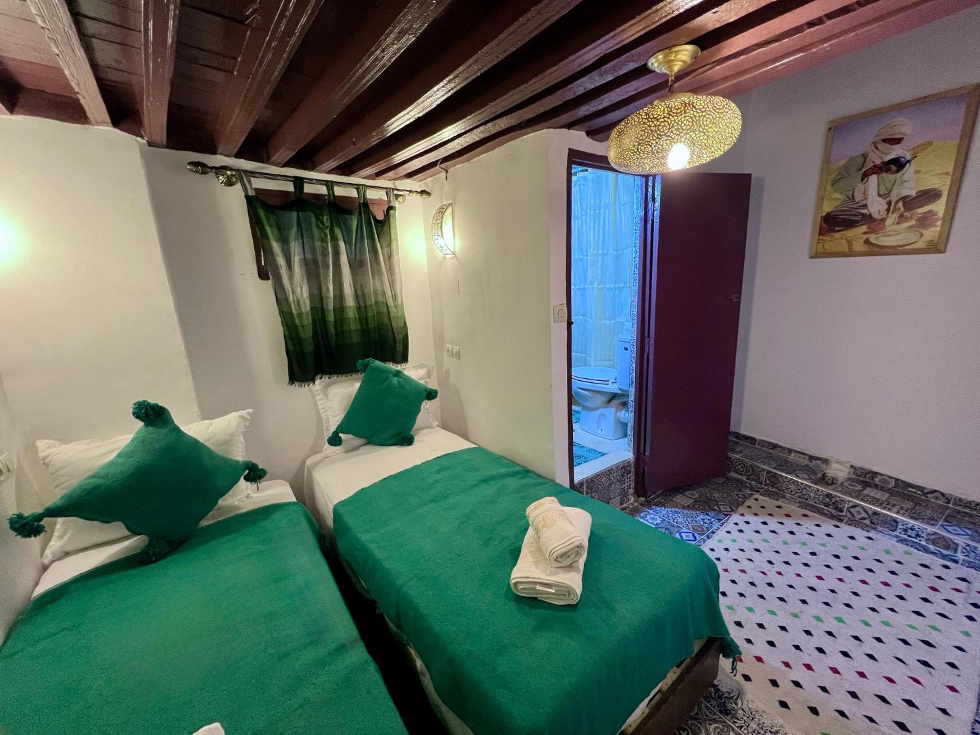 Riad Fes Lile Luaran gambar